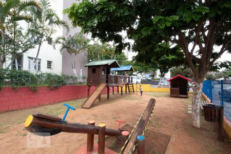 Apartamento à venda com 57m², 2 quartos e 1 vagaÁrea Comum - Playground