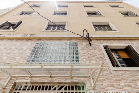 Apartamento à venda com 116m², 2 quartos e 1 vaga Apartamento à venda com 116m², 2 quartos e 1 vagaFachada