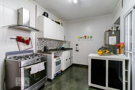Apartamento à venda com 116m², 2 quartos e 1 vaga Apartamento à venda com 116m², 2 quartos e 1 vagaCozinha