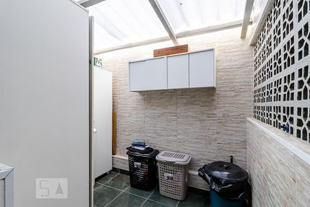 Apartamento à venda com 116m², 2 quartos e 1 vaga Apartamento à venda com 116m², 2 quartos e 1 vagaÁrea de Serviço
