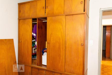 Casa para alugar com 160m², 2 quartos e 2 vagasQuarto 2