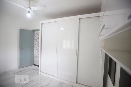 Quarto 1 de apartamento à venda com 2 quartos, 42m² em Taquara, Rio de Janeiro