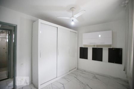 Quarto 1 de apartamento à venda com 2 quartos, 42m² em Taquara, Rio de Janeiro