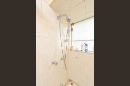 Apartamento à venda com 240m², 4 quartos e 2 vagas Apartamento à venda com 240m², 4 quartos e 2 vagasBanheiro do Quarto 2