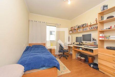 Apartamento à venda com 240m², 4 quartos e 2 vagas Apartamento à venda com 240m², 4 quartos e 2 vagasQuarto 4