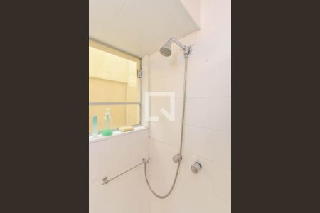 Apartamento à venda com 240m², 4 quartos e 2 vagas Apartamento à venda com 240m², 4 quartos e 2 vagasBanheiro 2