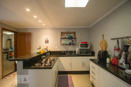 Casa para alugar com 320m², 6 quartos e 2 vagasCozinha