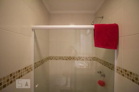 Casa para alugar com 320m², 6 quartos e 2 vagasBanheiro do Corredor