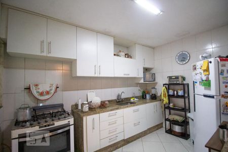 Casa à venda com 230m², 3 quartos e 3 vagasCozinha