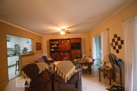 Sala de casa à venda com 3 quartos, 230m² em Vargem Pequena, Rio de Janeiro