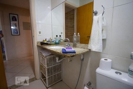 Casa à venda com 230m², 3 quartos e 3 vagasBanheiro dos Quartos