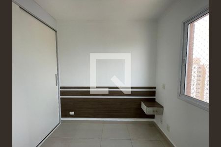 Quarto 1 de apartamento para alugar com 2 quartos, 52m² em Vila Butantã, São Paulo