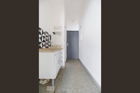 Cozinha de kitnet/studio para alugar com 1 quarto, 37m² em República, São Paulo