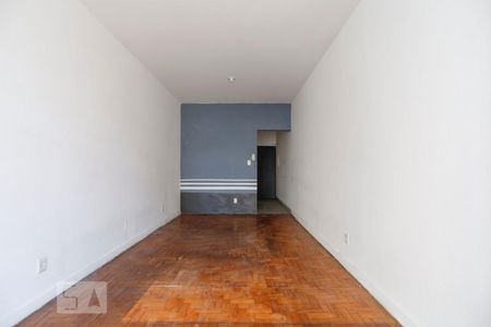 Sala/Quarto de kitnet/studio para alugar com 1 quarto, 37m² em República, São Paulo