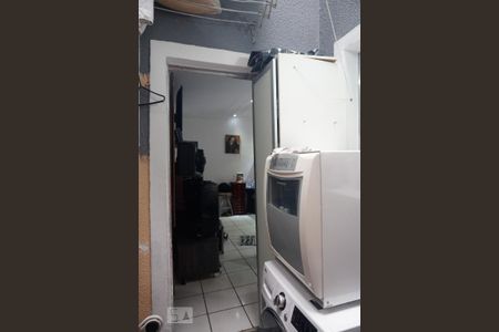 Casa de condomínio à venda com 70m², 2 quartos e 2 vagasLavanderia