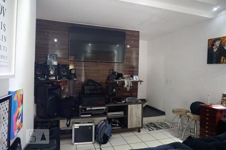 Sala de casa de condomínio à venda com 2 quartos, 70m² em Vila Santa Inês, São Paulo