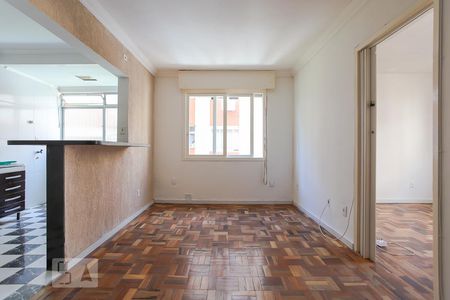 Sala de Apartamento com 1 quarto, 50m² Vila Ipiranga
