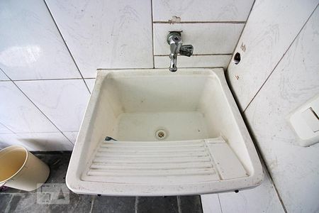 Casa à venda com 109m², 2 quartos e 1 vagaLavanderia