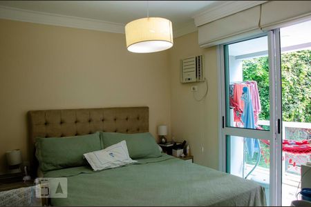 Quarto Suíte 1 de apartamento à venda com 2 quartos, 100m² em Laranjeiras, Rio de Janeiro