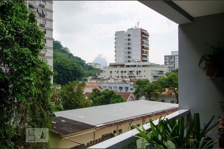 Vista de apartamento para alugar com 2 quartos, 100m² em Laranjeiras, Rio de Janeiro