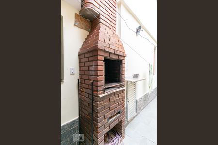 Casa à venda com 130m², 3 quartos e 2 vagasChurrasqueira