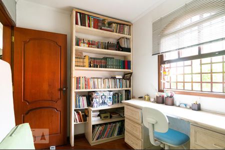 Casa à venda com 130m², 3 quartos e 2 vagasQuarto 2