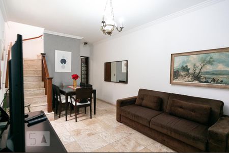 Sala de casa à venda com 3 quartos, 130m² em Parque São Domingos, São Paulo