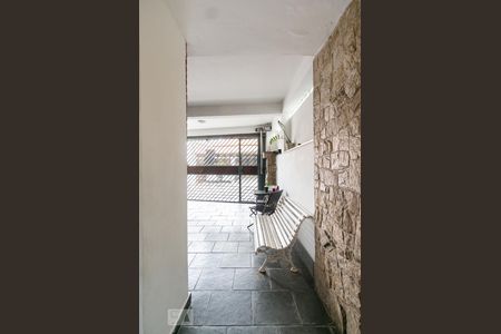 Casa à venda com 130m², 3 quartos e 2 vagasHall