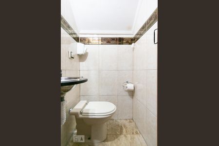 Lavabo de casa à venda com 3 quartos, 130m² em Parque São Domingos, São Paulo