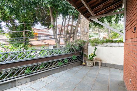 Casa à venda com 130m², 3 quartos e 2 vagasVaranda