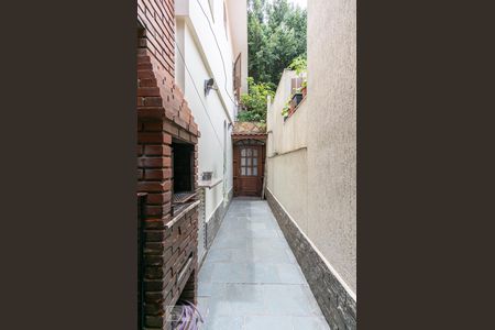 Casa à venda com 130m², 3 quartos e 2 vagasChurrasqueira