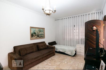 Sala de casa à venda com 3 quartos, 130m² em Parque São Domingos, São Paulo