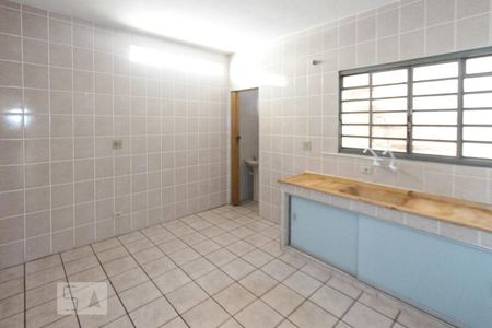 Casa para alugar com 180m², 2 quartos e sem vaga Casa para alugar com 180m², 2 quartos e sem vagaCozinha