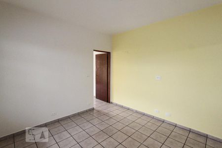 Sala de casa para alugar com 2 quartos, 180m² em Vila Ema, São Paulo
