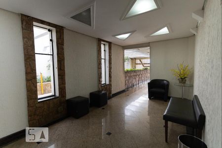 Apartamento para alugar com 79m², 2 quartos e 1 vaga Apartamento para alugar com 79m², 2 quartos e 1 vagaÁrea Comum - Hall