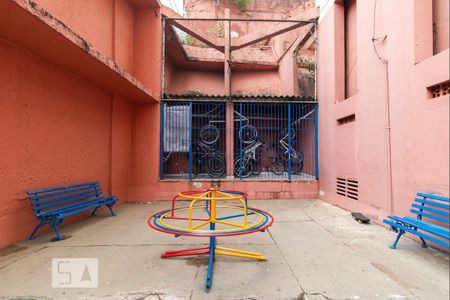 Apartamento para alugar com 79m², 2 quartos e 1 vaga Apartamento para alugar com 79m², 2 quartos e 1 vagaÁrea Comum - Playground