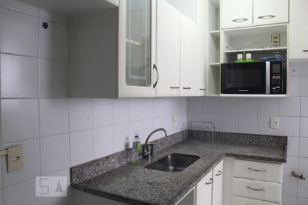 Apartamento para alugar com 109m², 3 quartos e 2 vagasCozinha