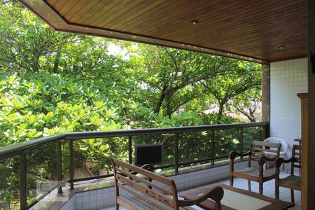 Apartamento para alugar com 109m², 3 quartos e 2 vagasVista - Suíte