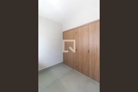 Apartamento à venda com 106m², 3 quartos e 1 vagaÁrea de Serviço
