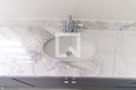 Apartamento à venda com 106m², 3 quartos e 1 vagaBanheiro da Suíte