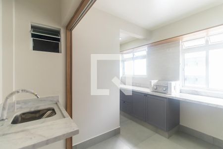 Apartamento à venda com 106m², 3 quartos e 1 vagaÁrea de Serviço