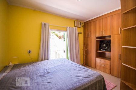 Suíte de casa à venda com 5 quartos, 250m² em Loteamento Caminhos de São Conrado (sousas), Campinas