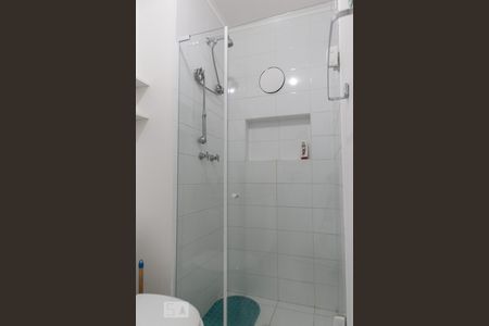 Apartamento para alugar com 48m², 1 quarto e 1 vaga Apartamento para alugar com 48m², 1 quarto e 1 vagaBanheiro da suíte