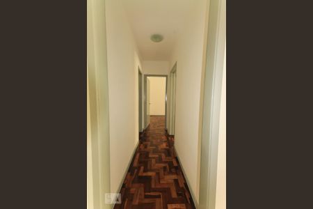 Apartamento à venda com 68m², 2 quartos e sem vagaCorredor