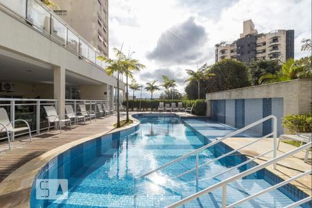Apartamento à venda com 53m², 1 quarto e 1 vagaÁrea comum - Piscina