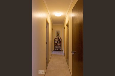 Corredor de apartamento à venda com 3 quartos, 89m² em Perdizes, São Paulo