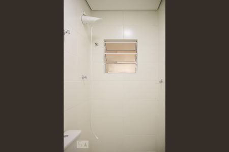 Banheiro de apartamento para alugar com 1 quarto, 50m² em Nova Gerti, São Caetano do Sul