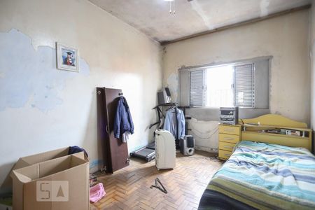 Casa à venda com 100m², 6 quartos e 2 vagasQuarto 2