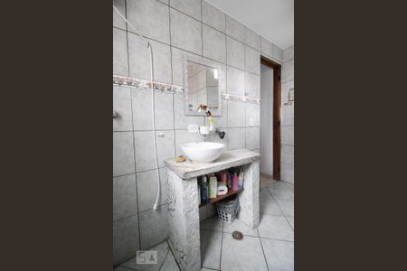 Casa à venda com 100m², 6 quartos e 2 vagasSuíte 1