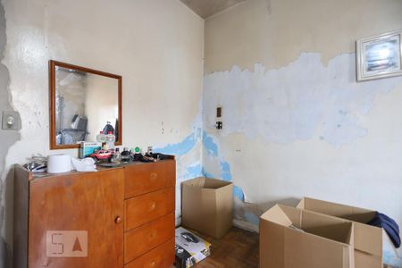 Casa à venda com 100m², 6 quartos e 2 vagasQuarto 2